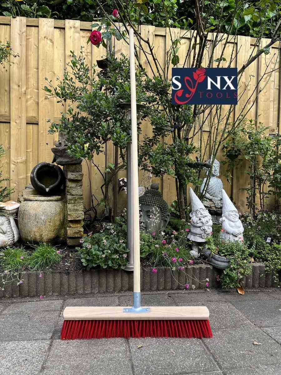 Synx Balai Stable Nylon 60cm - Avec Manche 150cm - Balai de Rue en Plastique