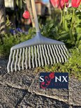 Synx Tools Gazonhark bladhark kunststof 21 tanden met steel 150cm - Harken - Tuinhark - Lange steel